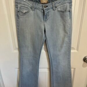PAIGE Light Blue Women's Laurel Canyon Jeans Size 29 NWOT
